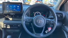 Toyota Yaris 1.5 Hybrid Design 5dr CVT Hybrid Hatchback